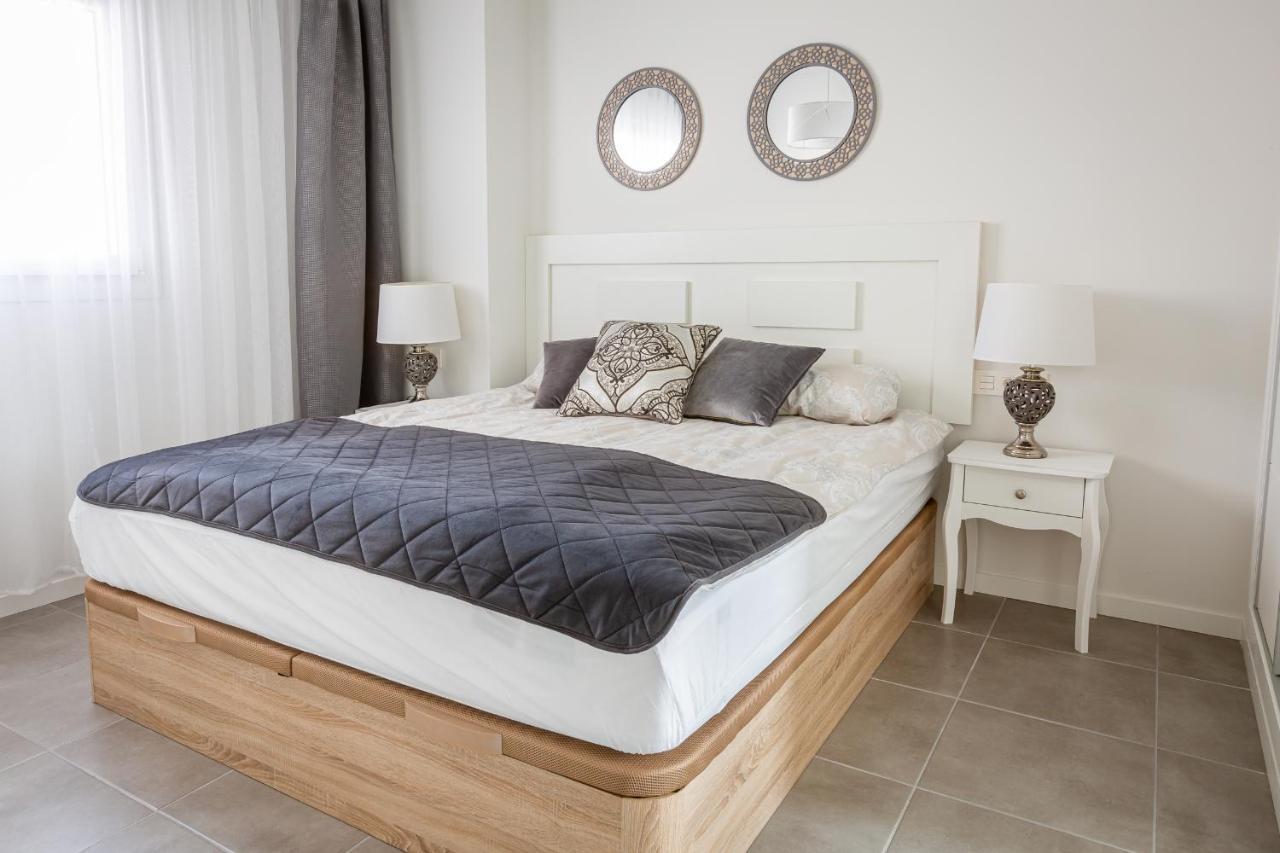 Sunny Apartment In Denia With Outdoor Swimming Pool And Garage Parking Place Included, 300M From The Sandy Beach Екстериор снимка