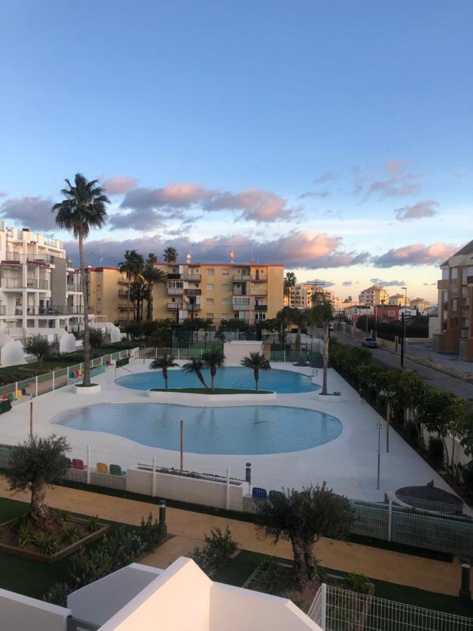 Sunny Apartment In Denia With Outdoor Swimming Pool And Garage Parking Place Included, 300M From The Sandy Beach Екстериор снимка