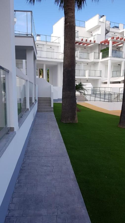 Sunny Apartment In Denia With Outdoor Swimming Pool And Garage Parking Place Included, 300M From The Sandy Beach Екстериор снимка